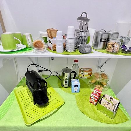 Al Quattordici Apartment Brindisi Ngoại thất bức ảnh